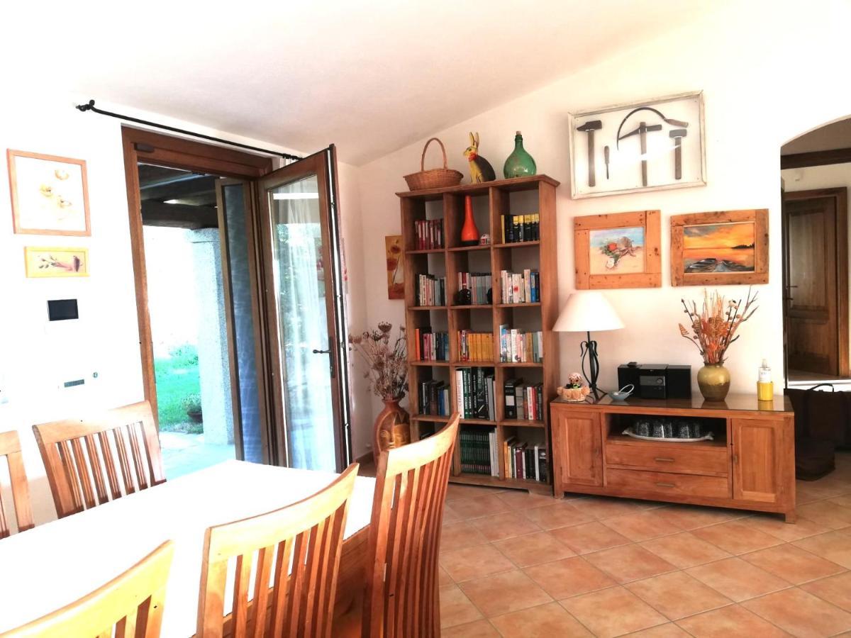La Sima Villa Con Piscina Vista Mare San Pantaleo Sardegna المظهر الخارجي الصورة